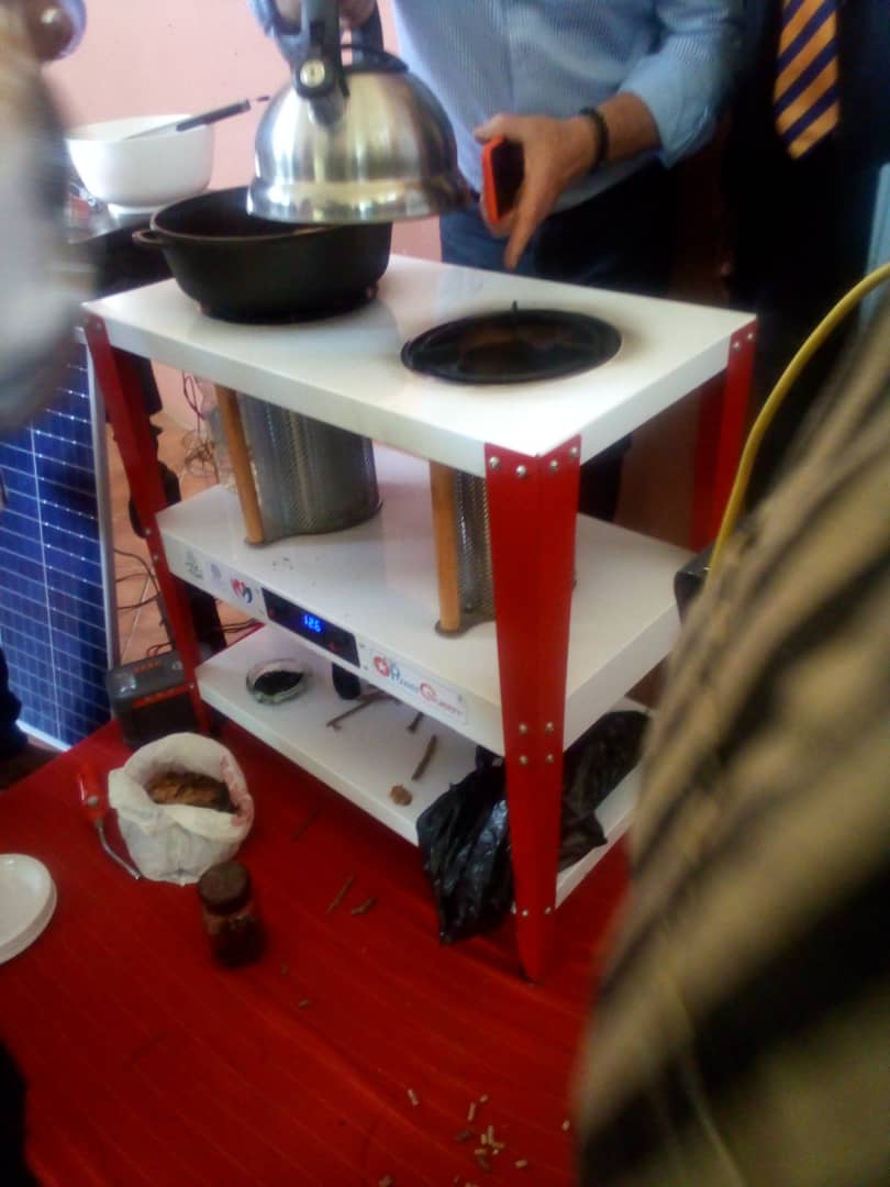 PowerQueen cookstove demonstration to the media and Government representatives